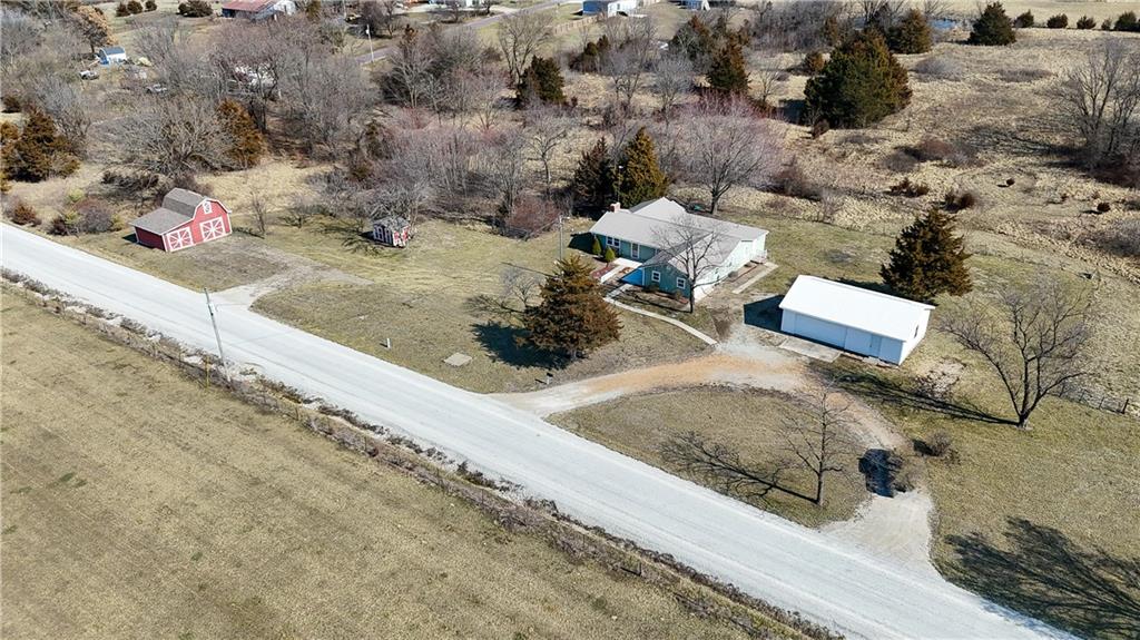 31144 Rattlesnake Hill Rd, Smithton, MO 65350
