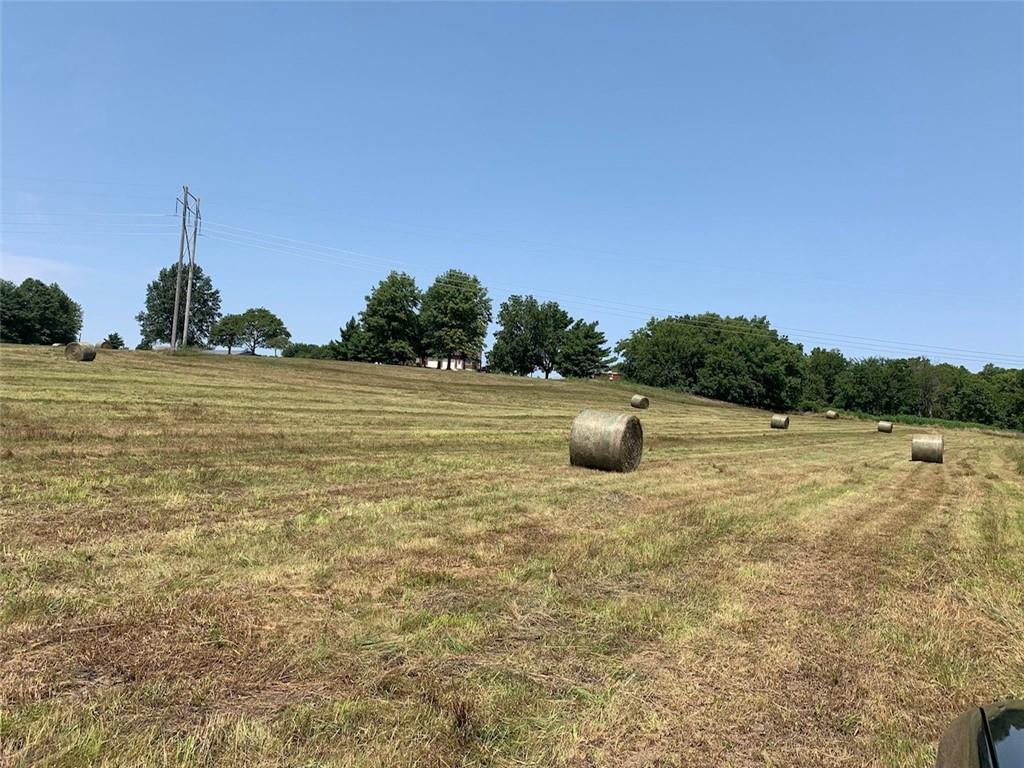 11224 W 239 St, Bucyrus, KS 66013