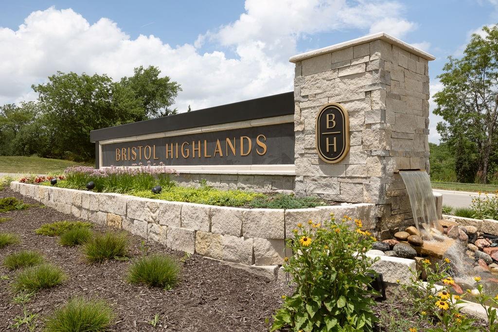 8009 Millridge St, Shawnee, KS 66220