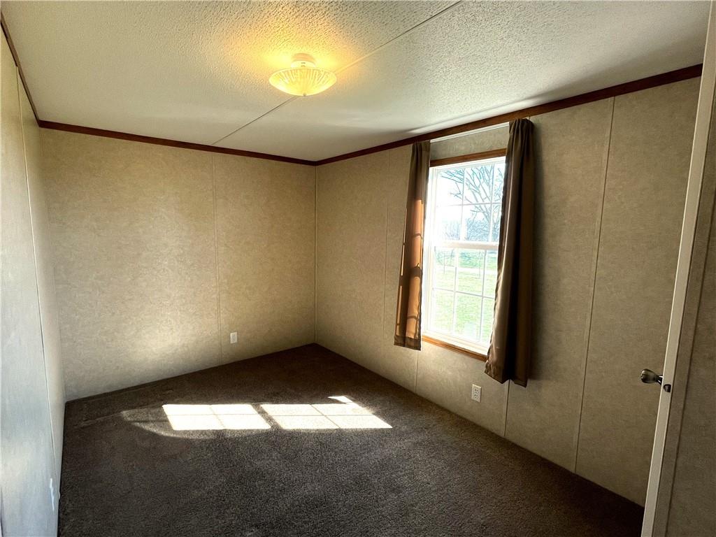 24750 Pemberton Rd, La Monte, MO 65337