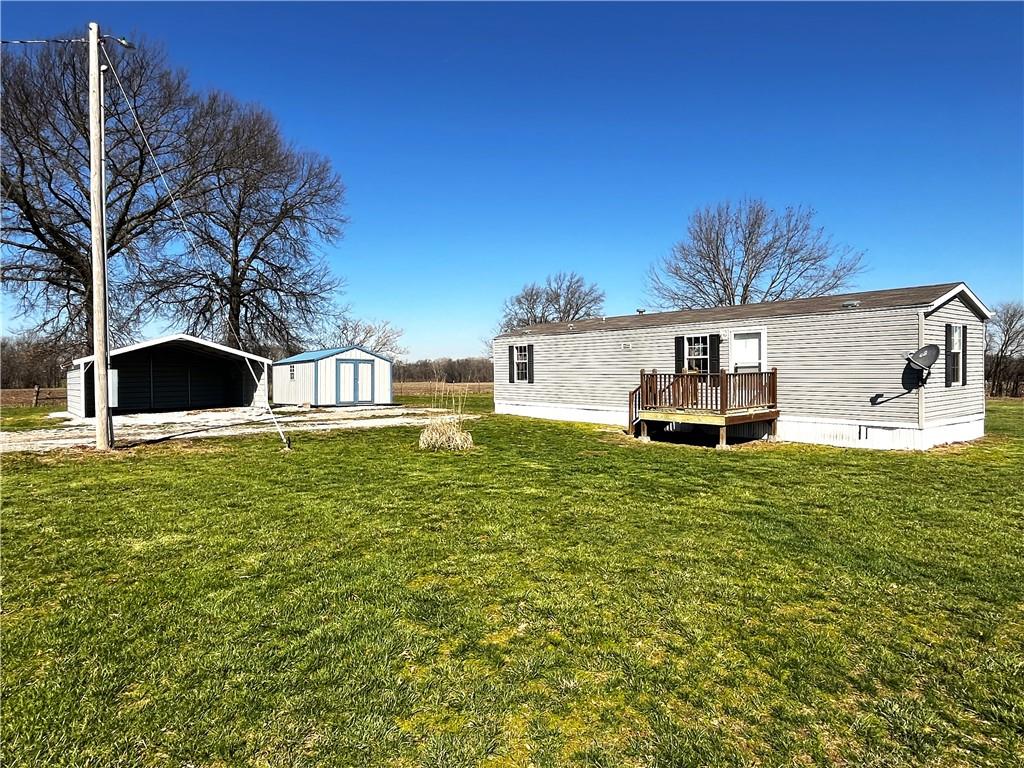 24750 Pemberton Rd, La Monte, MO 65337