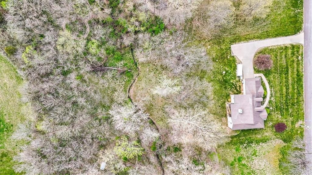 2720 SE Galvin Rd, St Joseph, MO 64504