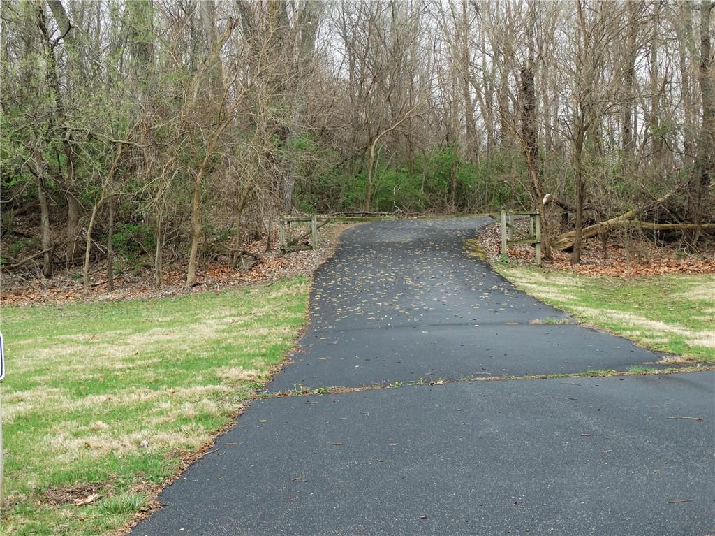 806 Lakeshore Dr, Rushville, MO 64484
