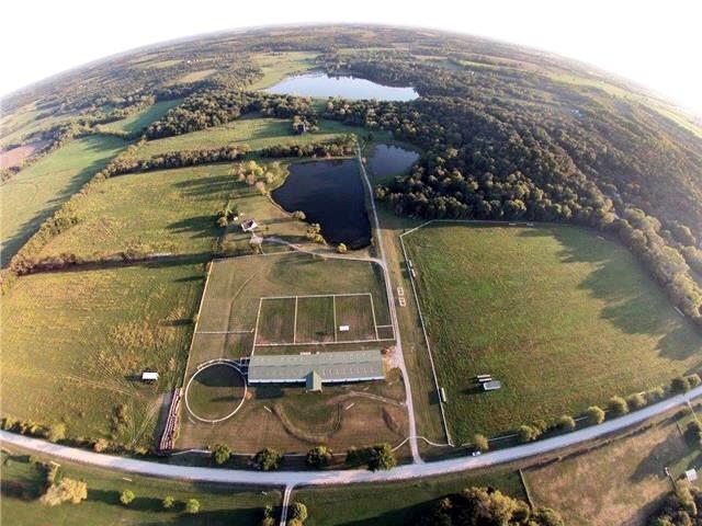 15523A W 303rd St, Paola, KS 66071
