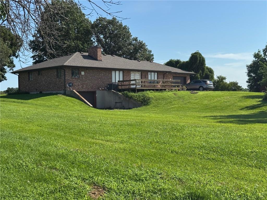 24984 P Hw, Gallatin, MO 64640
