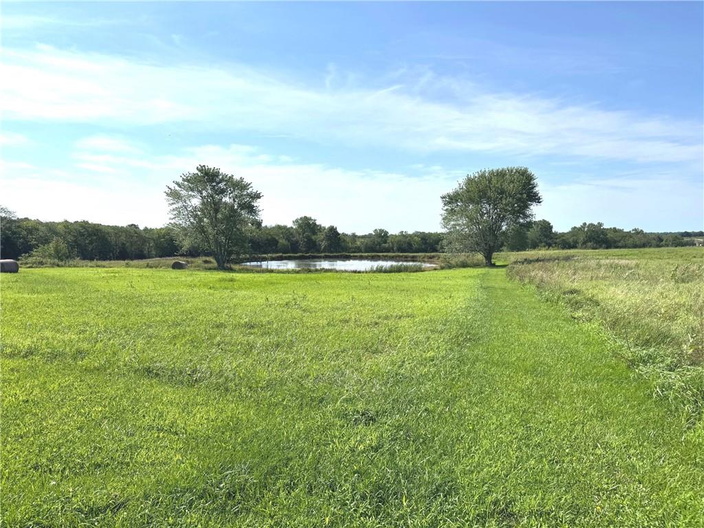 24984 P Hw, Gallatin, MO 64640