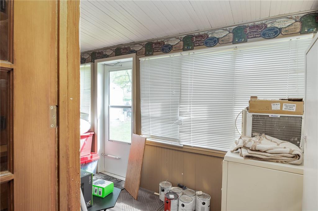 502 Mill St, Mound City, MO 64470