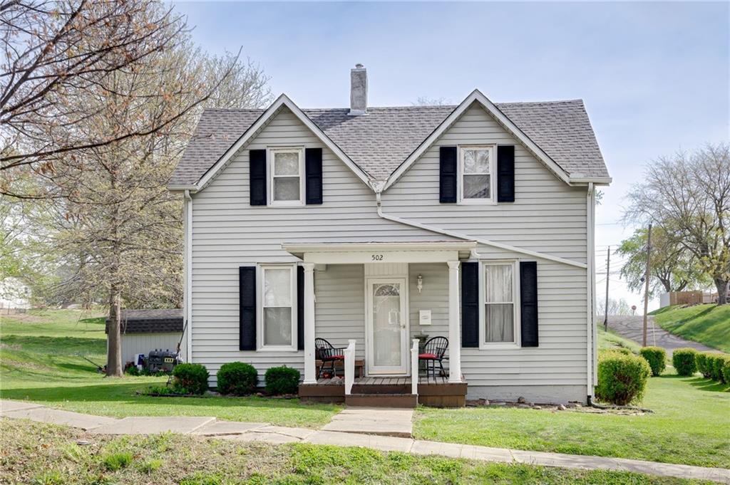 502 Mill St, Mound City, MO 64470