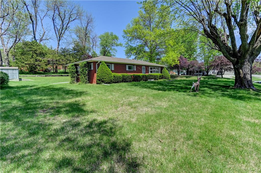609 116 Rural Route, Rushville, MO 64484