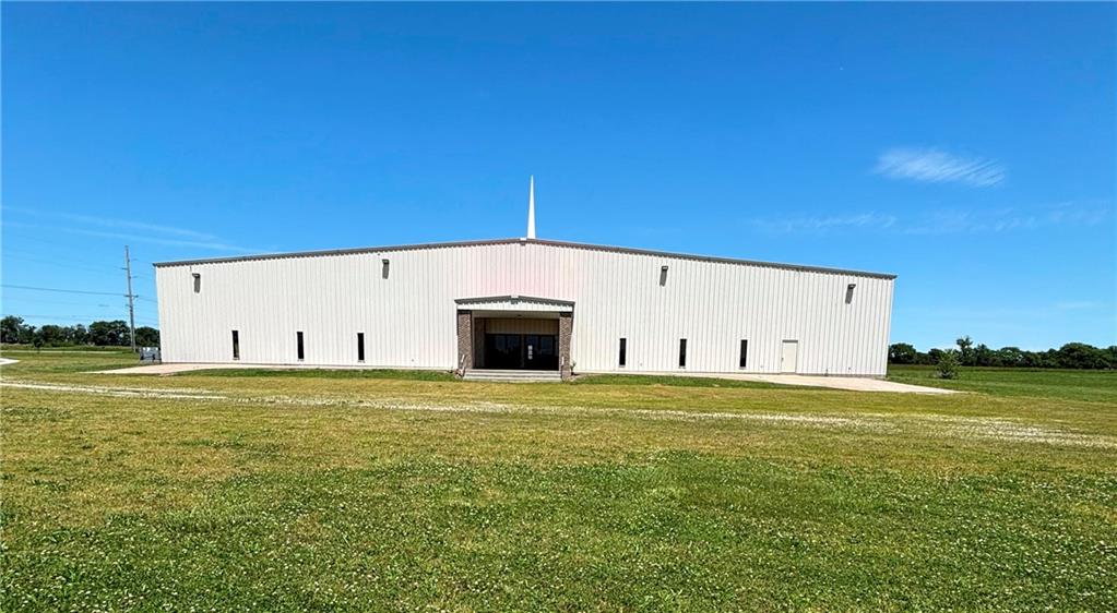 1390 W 35th Pw, Chanute, KS 66720