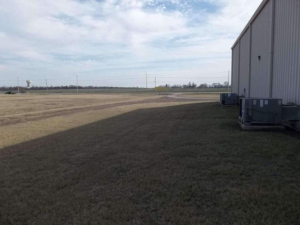1390 W 35th Pw, Chanute, KS 66720