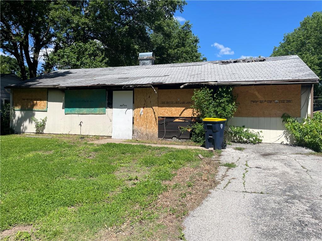 11410 Delmar St, Kansas City, MO 64134