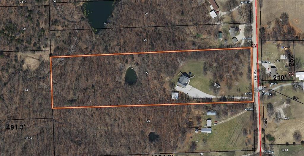 12537 166th St, Linwood, KS 66052