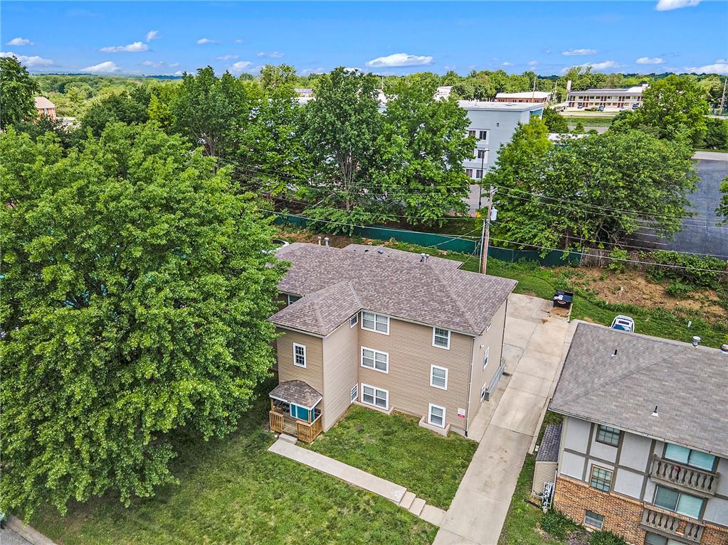 817 NW Mock Ave, Blue Springs, MO 64015