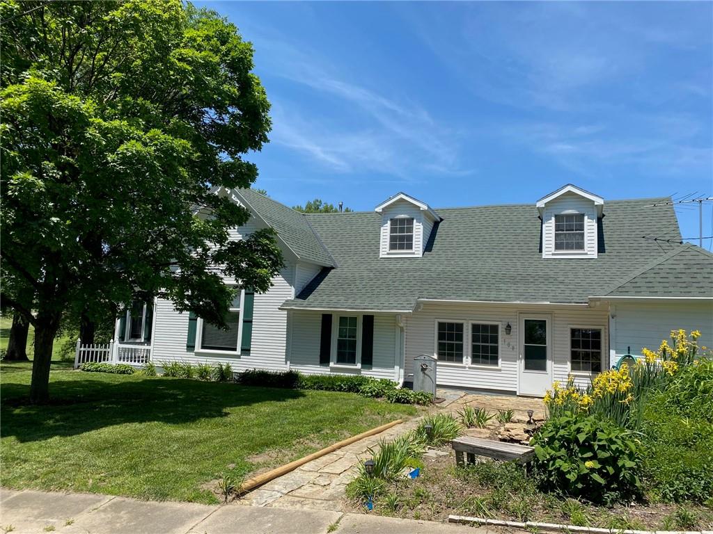 108 Home St, De Kalb, MO 64440