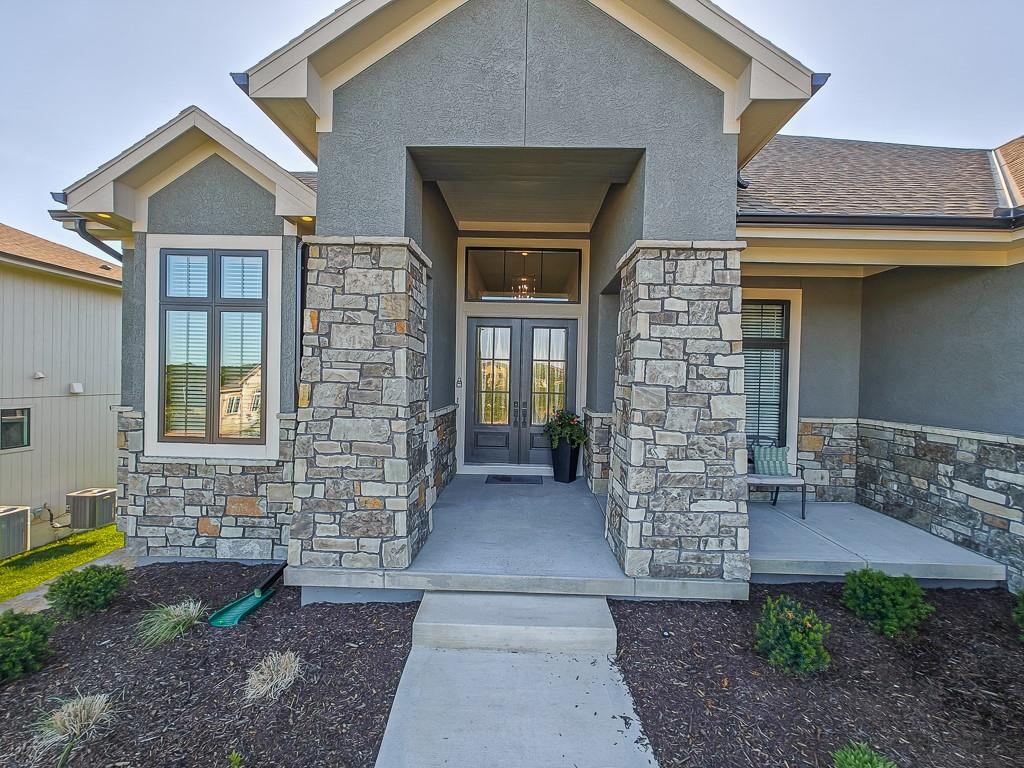 8013 Millridge St, Shawnee, KS 66220