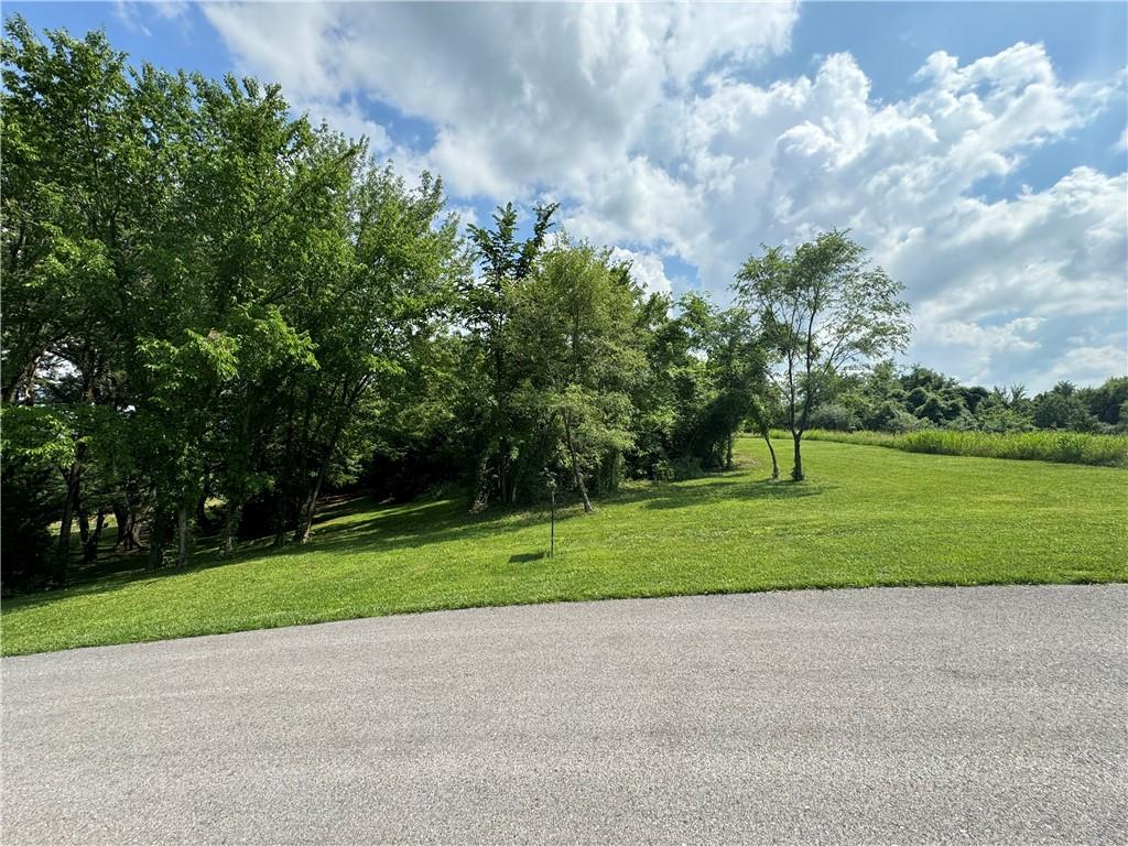 37 Village Circle Dr, Platte City, MO 64079