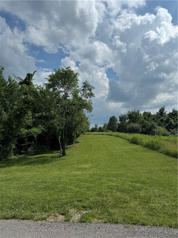 35 Village Circle Dr, Platte City, MO 64079