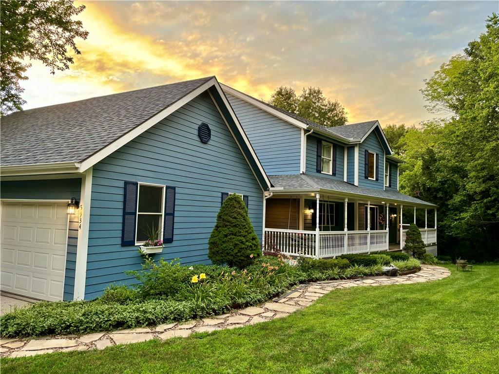 5934 Oak Grove Rd, Kansas City, KS 66106