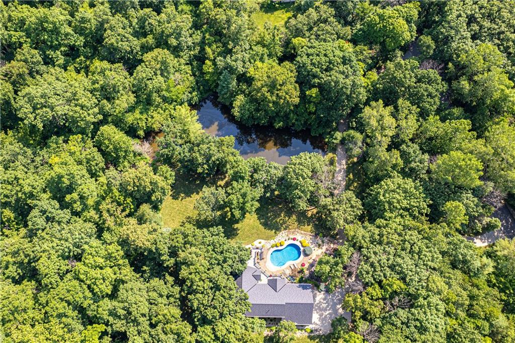 15317 Chinnereth Est, Savannah, MO 64485