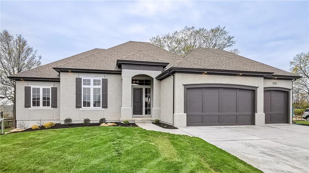 9366 W 170 Ter, Overland Park, KS 66085