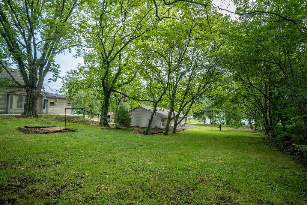 420 Elmore St, Lecompton, KS 66050