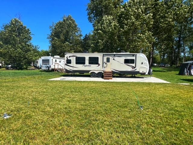 112 Richards Ln, Big Lake, MO 64437