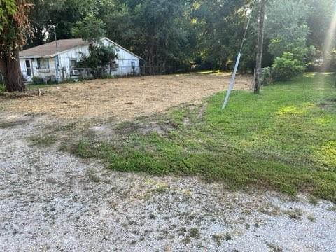 210 S 5th St, Edwardsville, KS 66111