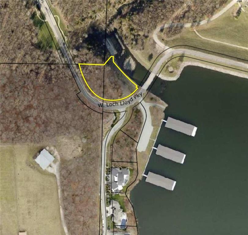 16431 W Loch Lloyd Pw, Loch Lloyd, MO 64012