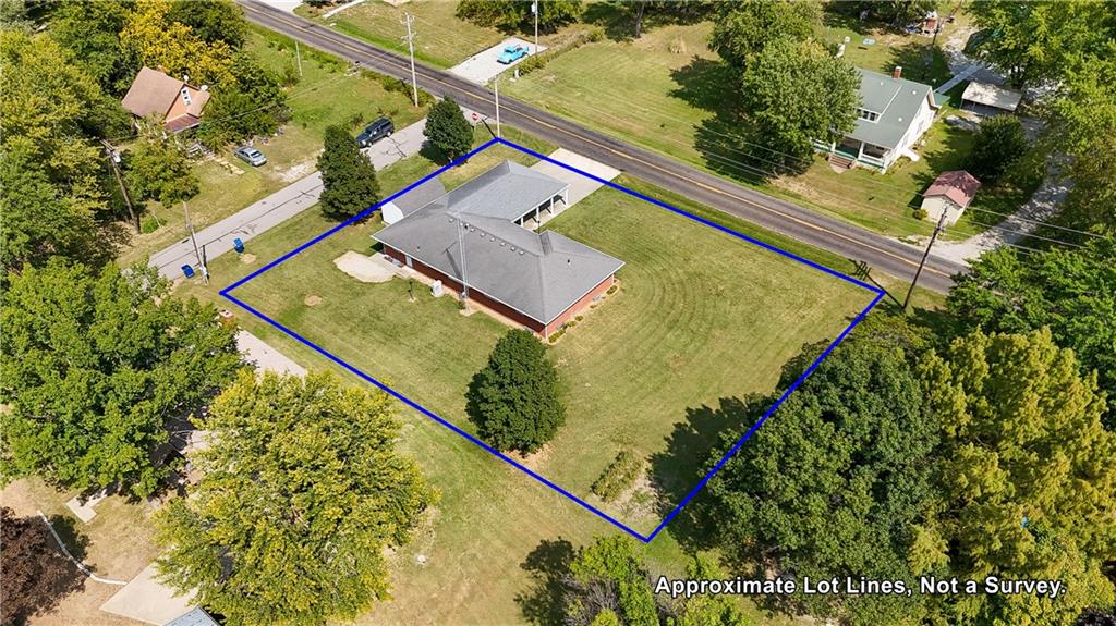 200 W Hw, Smithton, MO 65350