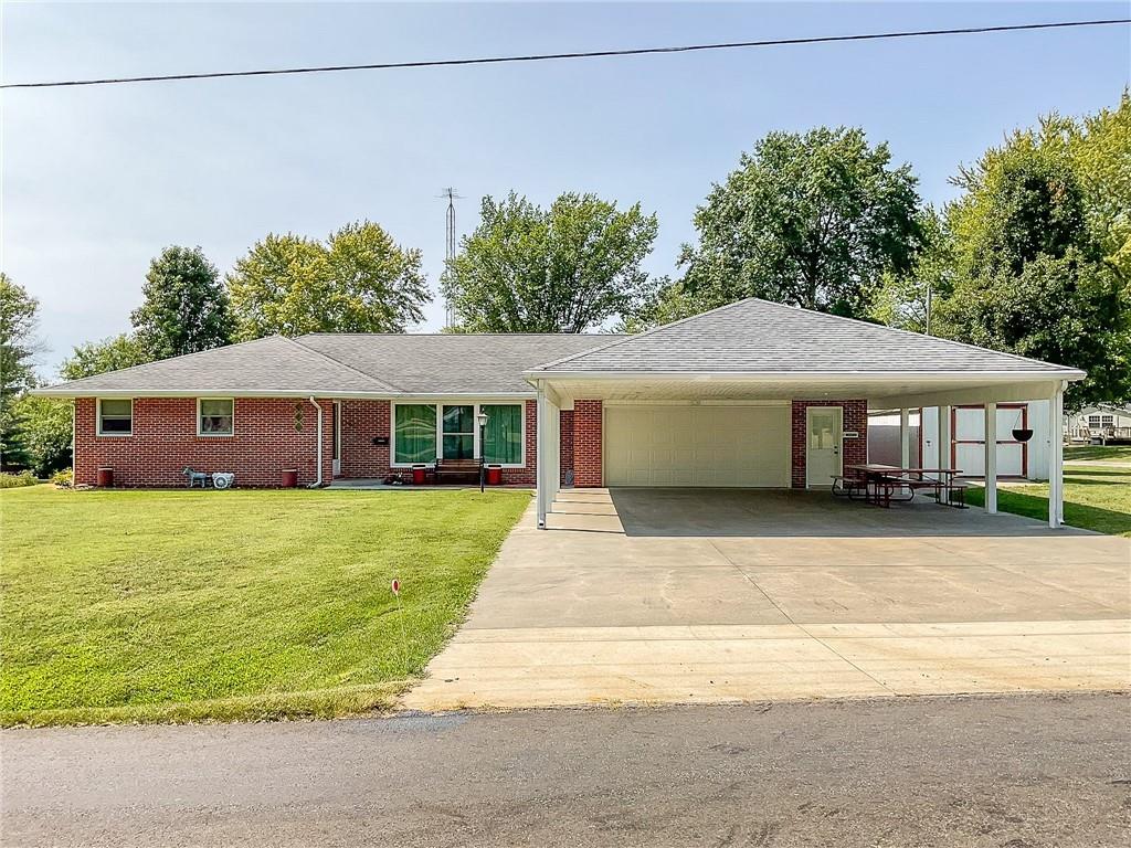 200 W Hw, Smithton, MO 65350