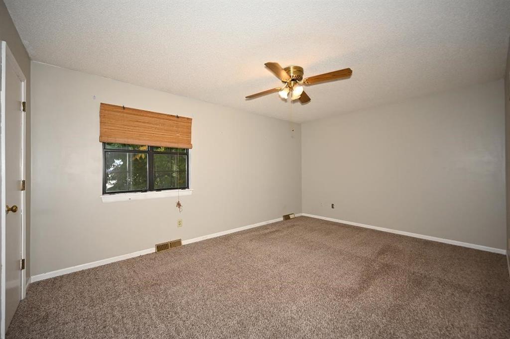 1124 Hampton Ln, Platte City, MO 64079