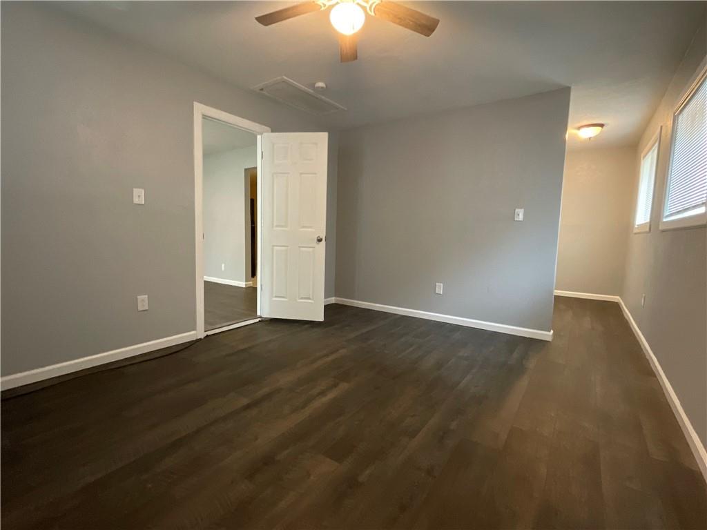 1219 Stratford Pl, Neosho, MO 64850