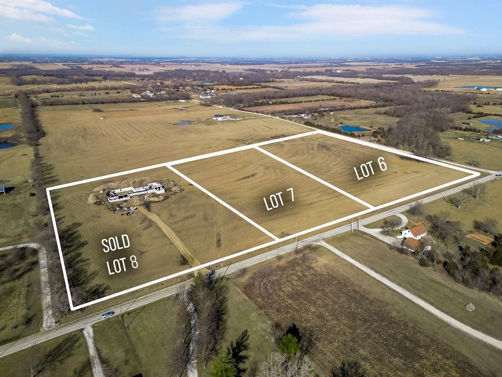 15210 Edgerton Rd, Gardner, KS 66030