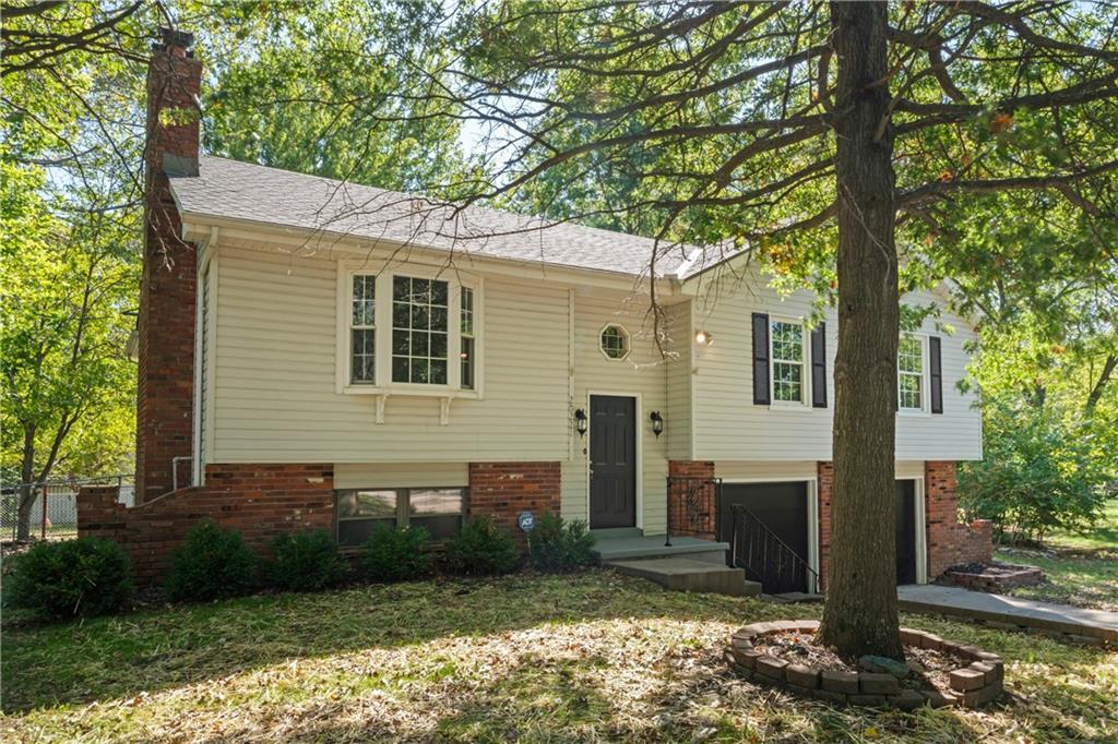 20221 Lamar Ave, Bucyrus, KS 66013