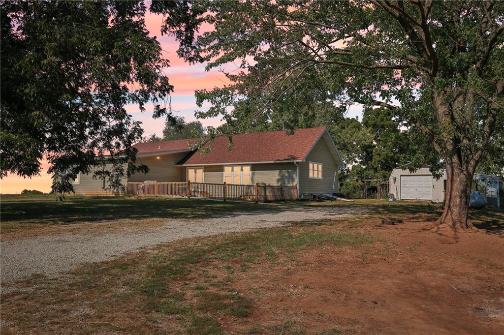 825 SE State Route 13 Hw, Leeton, MO 64761