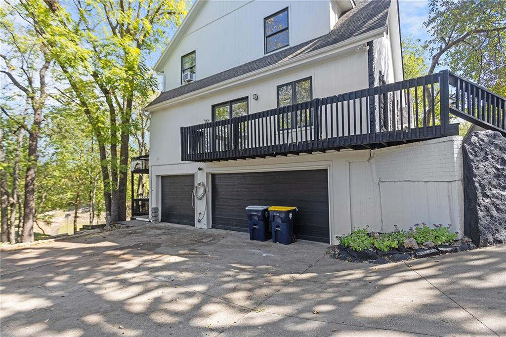 11728 E 72nd St, Kansas City, MO 64133