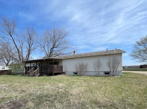 5610 Elbo Bluff Dr, Manhattan, KS 66502