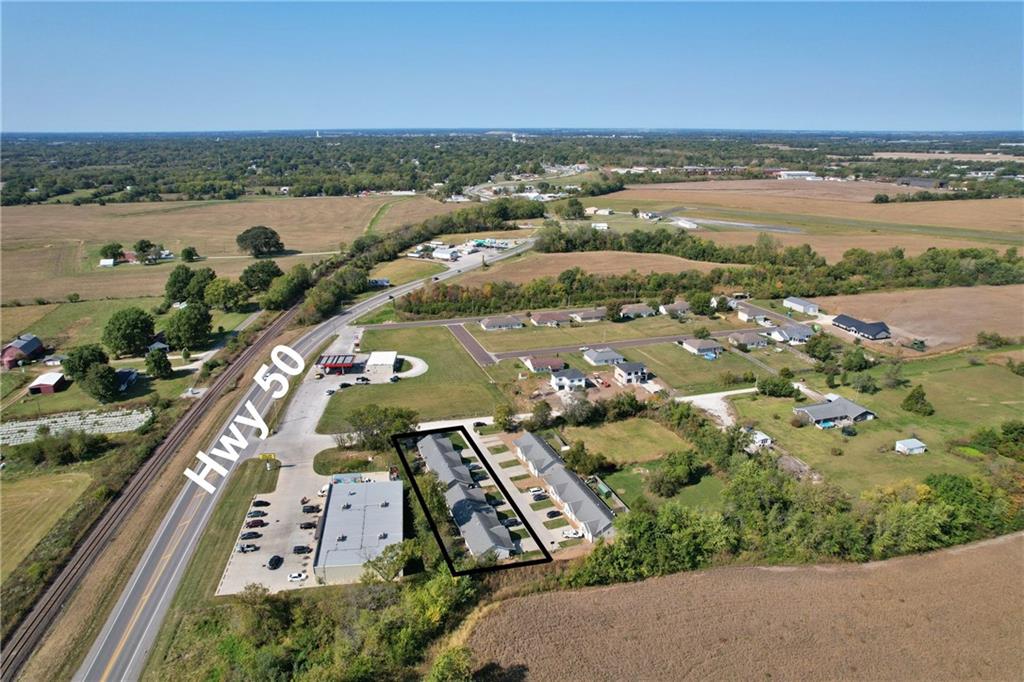 1463 - 1465 Airpark Rd, Sedalia, MO 65301