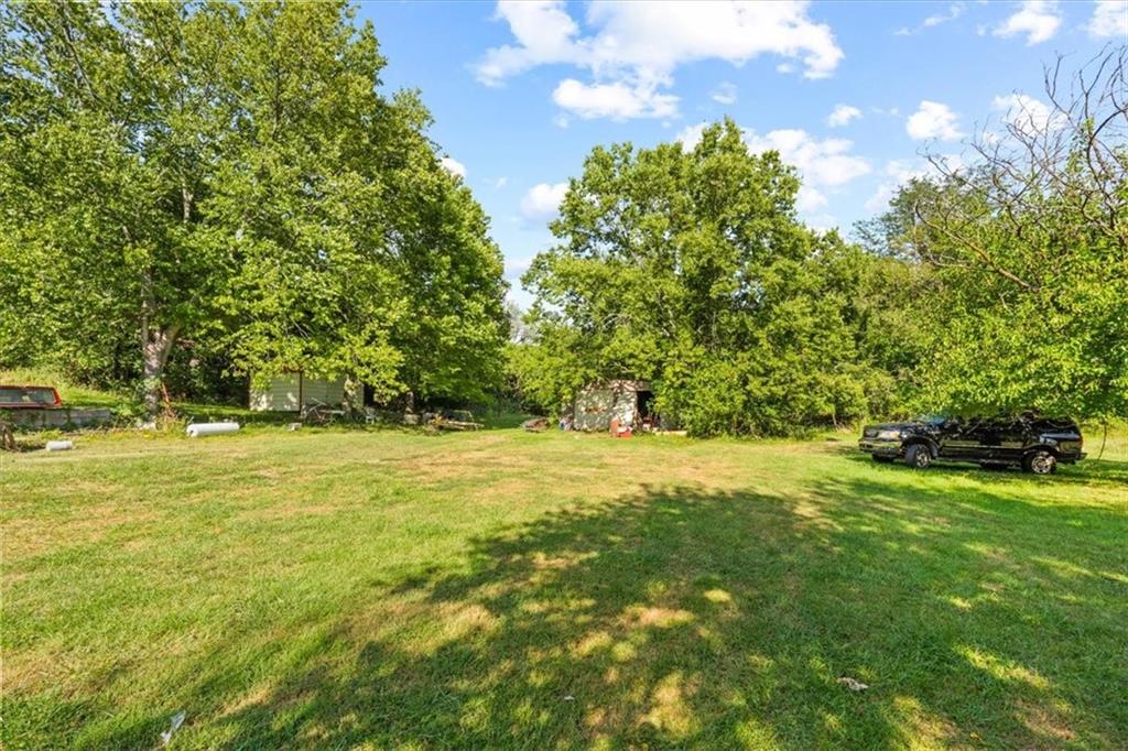 1803 S 98th St, Edwardsville, KS 66111