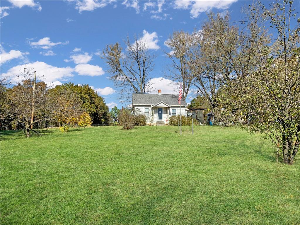 13939 126th Rd, Sweet Springs, MO 65351