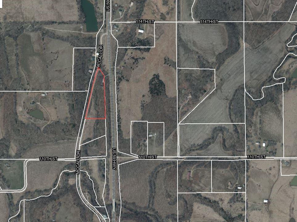 11245 Us 59 Hw, Oskaloosa, KS 66066