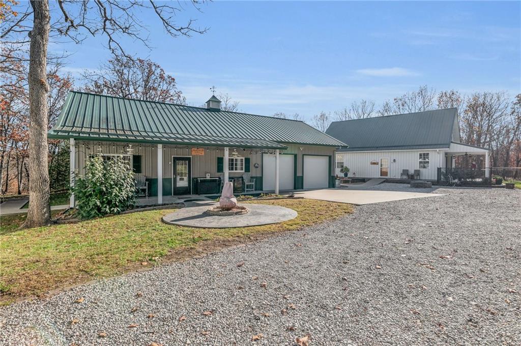 26644 Magnolia Ln, Clinton, MO 64735