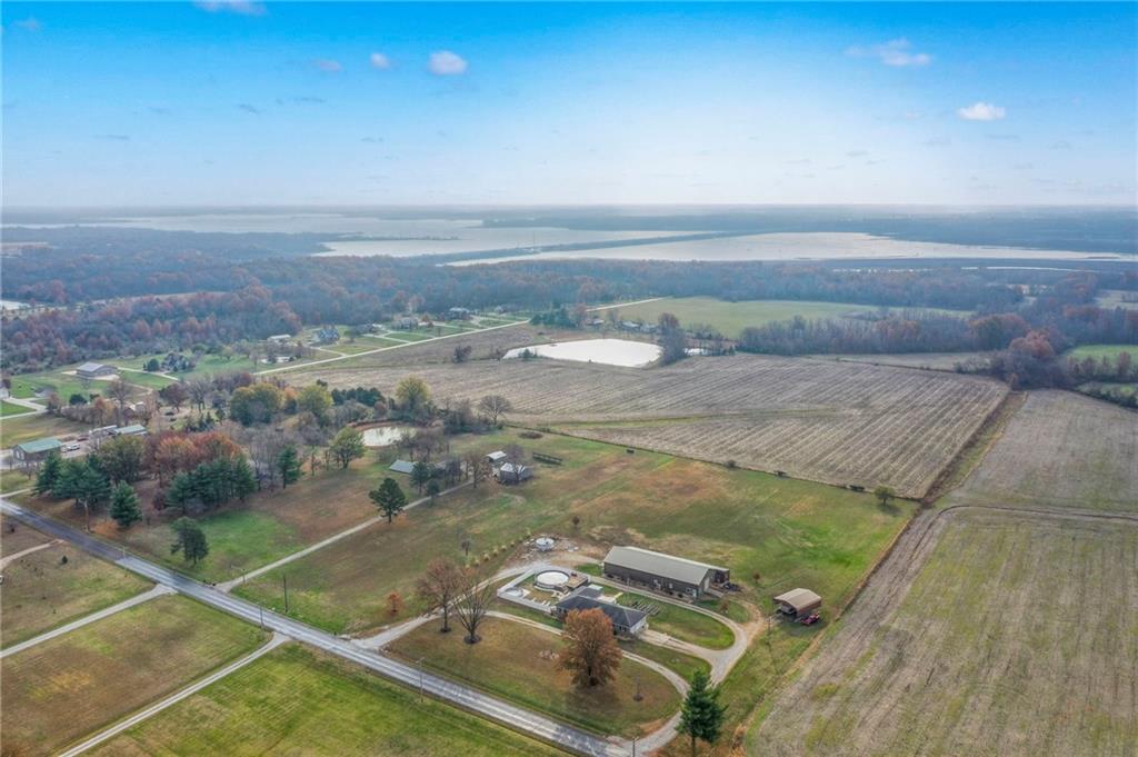 74 SW 450 Rd, Clinton, MO 64735