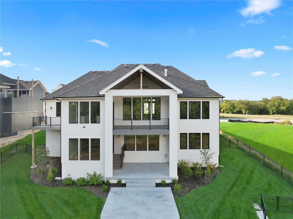 21513 W 80th Ter, Shawnee, KS 66220