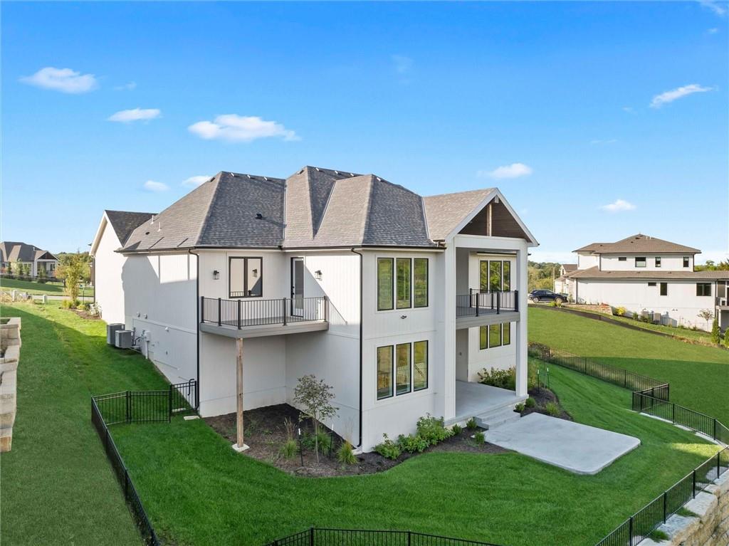 21513 W 80th Ter, Shawnee, KS 66220