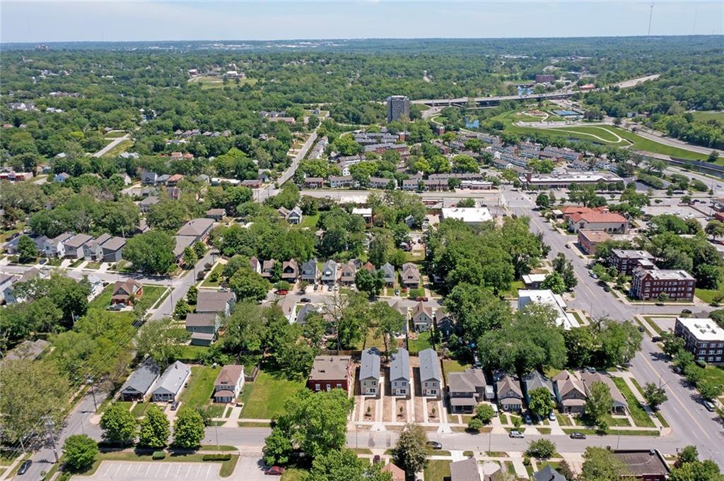 4521 Forest Ave, Kansas City, MO 64110