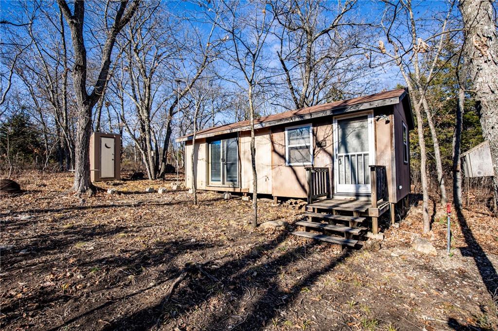 29 W Shore Dr, Mapleton, KS 66754