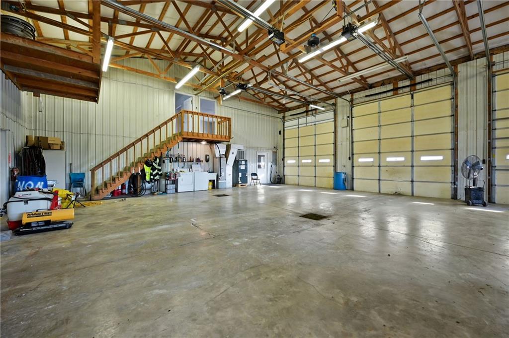 369 575p Rd, Clinton, MO 64735