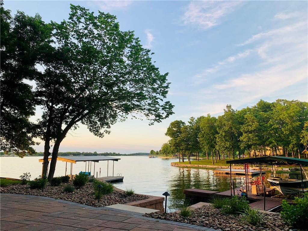 104 Crappie Point, Gallatin, MO 64640